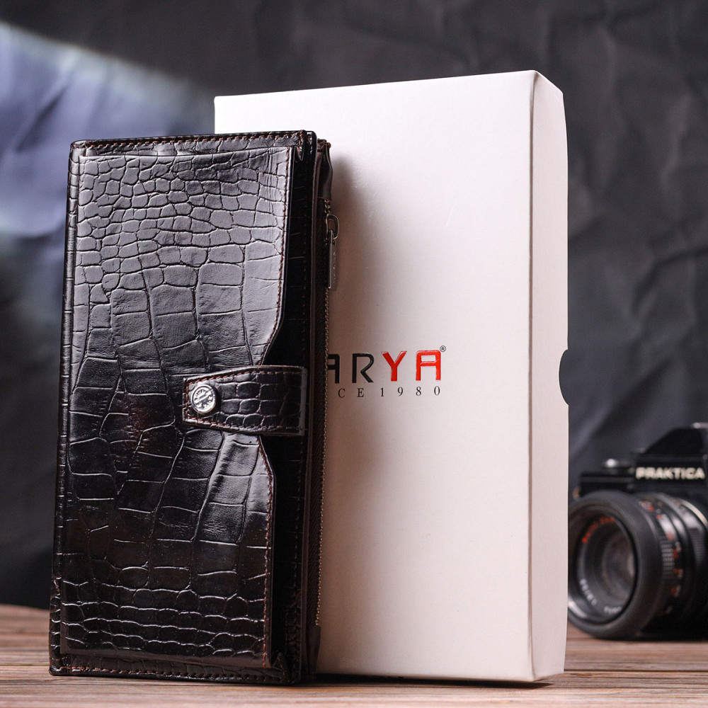Лаковане вертикальне чоловіче портмоне з натуральної шкіри з тисненням під крокодила Коричневий (KARYA) Київ - фото 4