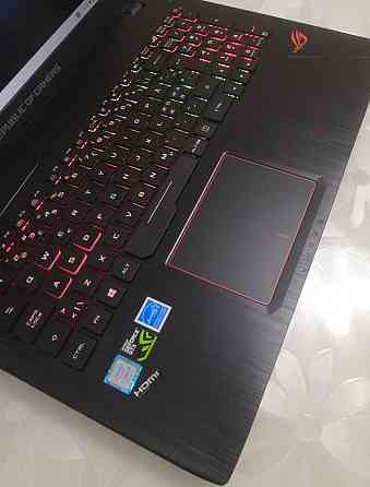 Ноутбук: ASUS ROG Strix /i7-7700HQ/ GTX1050Ti 4Gb./RAM16GB/ SSD+HDD. Киев