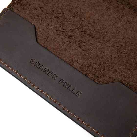 Матовая кожаная обложка на паспорт GRANDE PELLE 11481 Коричневый Киев