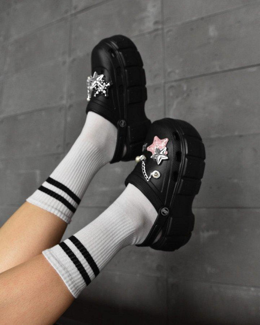 Крокси чорні жіночі з прикрасою на високій підошві для жінок дівчат платформа 38/39 р Одеса - фото 4