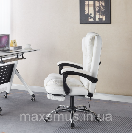 Офисное кресло с массажем и подставкой для ног B 6 0 7 1 кресло для офиса и персонала компьютерное белое Мостиска