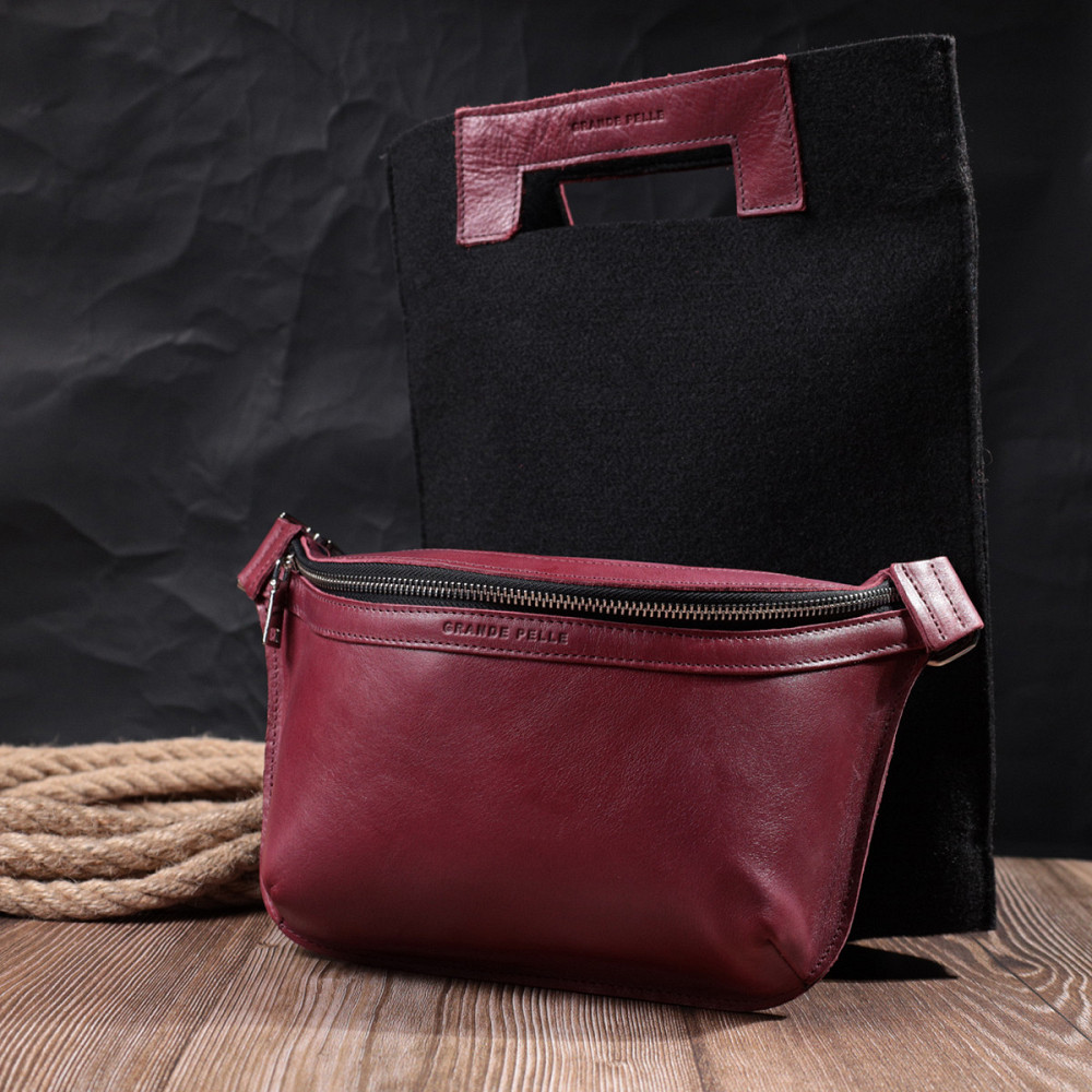 Красива бананка для жінок з натуральної шкіри Рожевий (GRANDE PELLE) Київ - фото 4