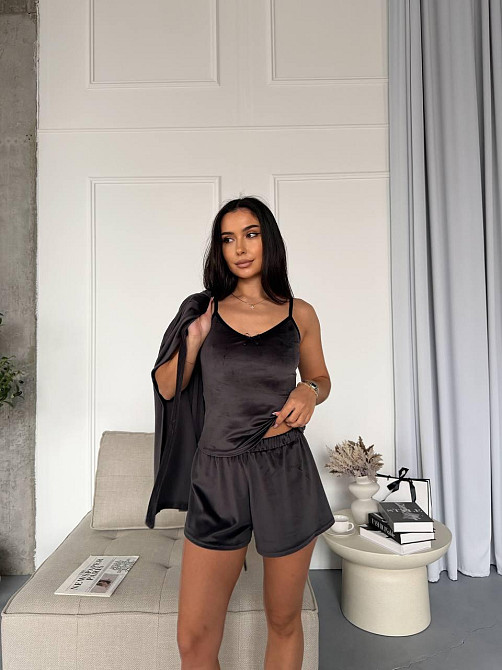 Женский повседневный домашний велюровый комплект тройка: халатик+майка+шорты Одесса - изображение 6