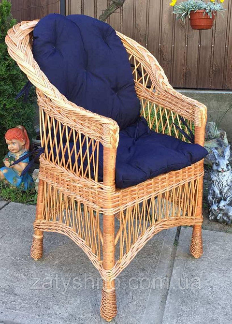 Кресло плетеное с синей накидкой Киев - изображение 2