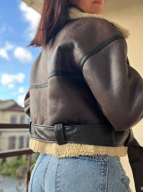 Дублянка жіноча Aftf Basic 265 коротка ремінь блискавка з хутром екошкіра коричнева, коричневий, M Київ - фото 9