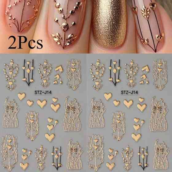 3D наклейки для ногтей золотые с сердцами – набор 2 шт Киев