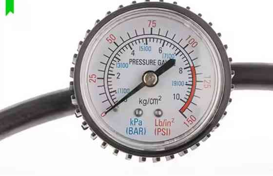 Автокомпрессор CP-1012 12В, 10 Бар/150 PSI, производительность 300 л/мин, защита от перегрузки, сумка Одесса