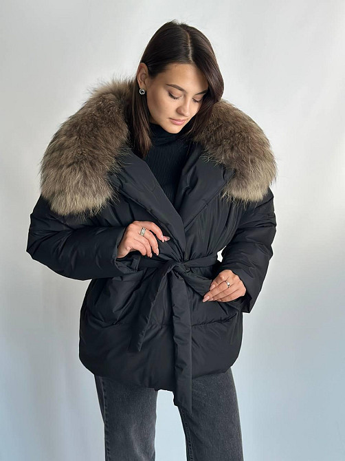 Женский зимний черный пуховик Aria Raccoon с натуральным мехом енота 50 Харьков - изображение 3