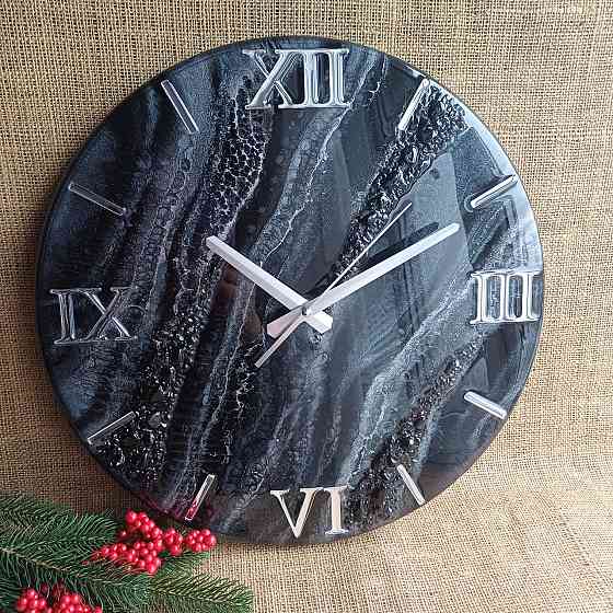 Настінний годинник з епоксидної смоли ручної роботи Дніпро