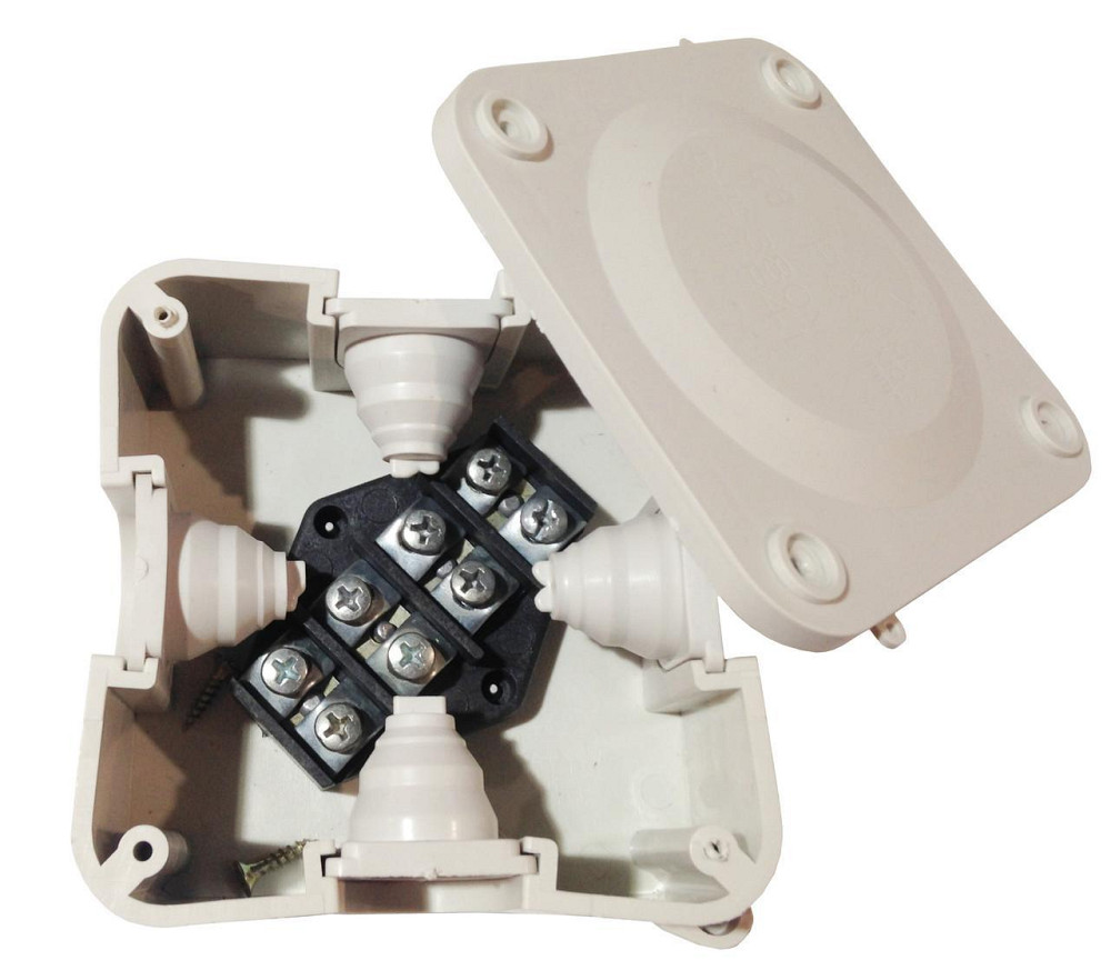 Коробка Р-3 розподільча з клемою 120х120х55 Харків - фото 1