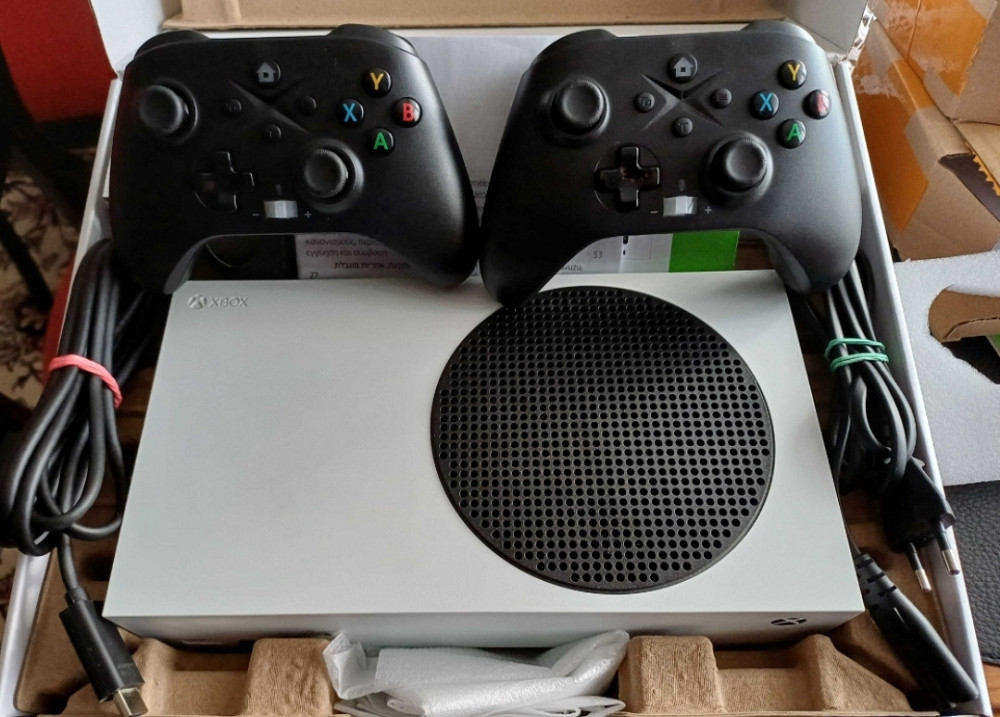 Ігрова консоль приставка xbox series s два геймпади контролери. Харків - фото 4