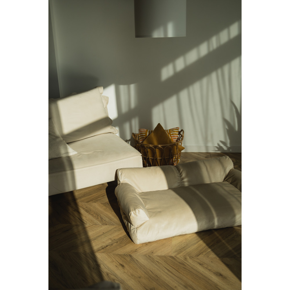 Велюровий диванчик для собак і котів Incor бежевий 10073 M (66х37х33) Київ - фото 2