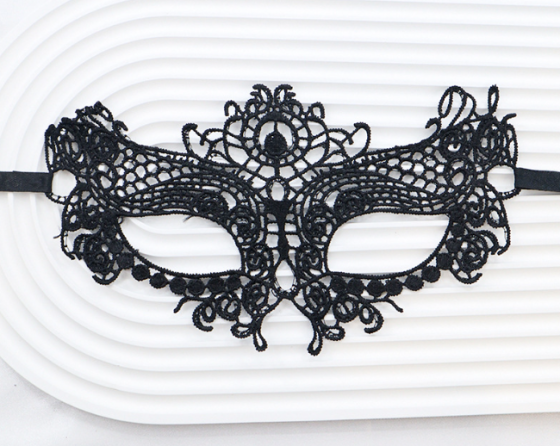 Маска кружевная на глаза one size черный Киев