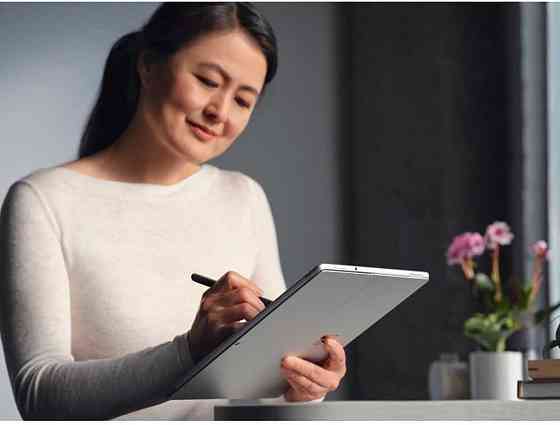 Стилус Microsoft Surface Slim Pen 2 Чорний 4096 рівнів тактильний мотор магнітна зарядка сумісний із Surface Pro Київ
