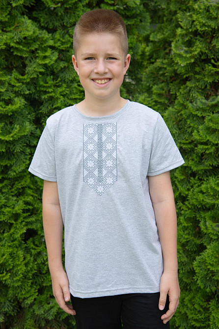 Футболка с вышивкой для мальчика ,95% хлопок, серый меланж топ Юрма одяг Киев - изображение 3