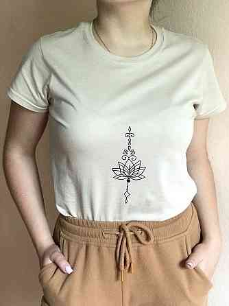 Женская футболка 100% хлопок с абстрактным принтом Черновцы