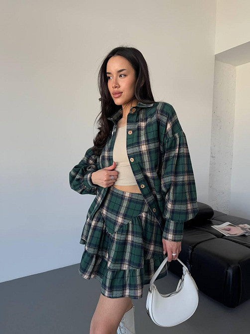 Жіночий стильний костюм двійка: сорочка і спідниця в клітинку тіар Одеса - фото 3