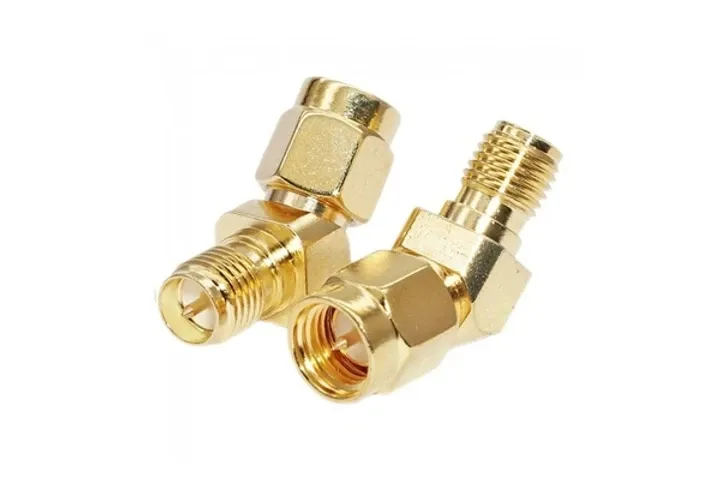 Перехідник гніздо SMA (реверсне) - штекер SMA, кутовий, латунь Полтава - изображение 1