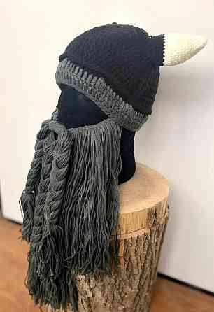 Зимова шапка вікінга RESTEQ - тепла шапка з рогами і довгою бородою, костюмна в'язана маска для свят, косплея і зимових прогулянок Київ