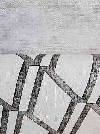 Обои виниловые на флизелиновой основе Decoprint BLOOMING BL22730 геометрия ромбы белый с серебристыми полосами Киев