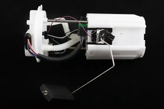 Насос топливный 21101 электр. в сборе FSO нов. обр. (дв. 1.6, клипсы) Винница
