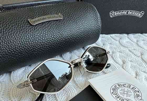 Сонцезахисні окуляри Chrome Hearts Київ