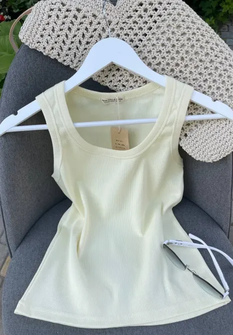 Жіноча майка в рубчик кашкорсе — базова бавовняна майка на літо Одеса - фото 9