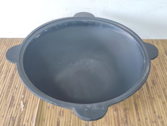 Казан чугунный узбекский 12л с плоским дном и алюминиевой крышкой Винница