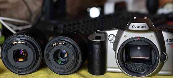 Фотоапарат Canon EOS 3000N + об'єктиви. Київ