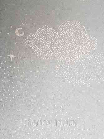 Шпалери флізелінові дитячі Lutece Tartine et Chocolat небо хмари хмари зорі місяць білі на сіро блакитному Київ