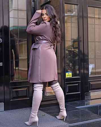 Женское стильное платье-пиджак с поясом костюмная ткань + экокожа Мокко, 54/56 Одесса