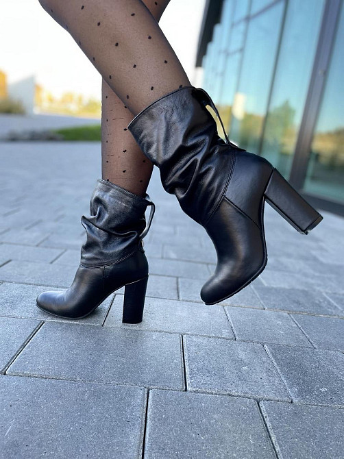 Nivelle Черевики жіночі NIVELLE чорні натуральна шкіра каблук 10см висота 15см 35р.-22.5см 39р. Коломия - фото 9
