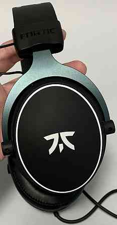 Игровые наушники, геймерские наушники Fnatic React. Киев
