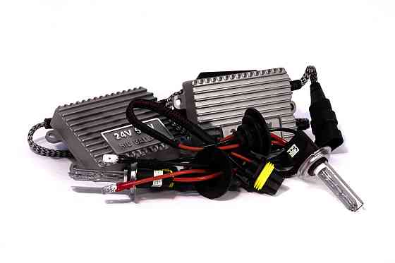 Комплект ксенону КВАНТ PRO H7 ceramic 6000 К 24v з блоками AC Харків