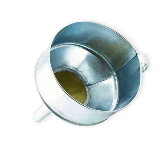 Лійка для палива метал - носик прямий "генератор, бензопила, човен" житомир Мукачево