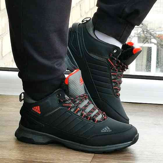 Зимові Кросівки Adidas GORE-TEX Чоловічі Чорні з МЕХОМ Черевики Адідас (розміри: 42,43) ВідеоОбзор Дніпро