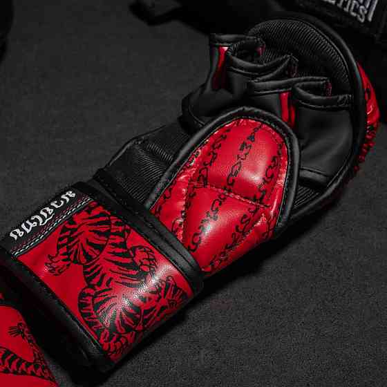 Рукавички для MMA змішаних видів єдиноборств бойового самбо Phantom Muay Thai Red розмір S/M капа в комплекті Київ
