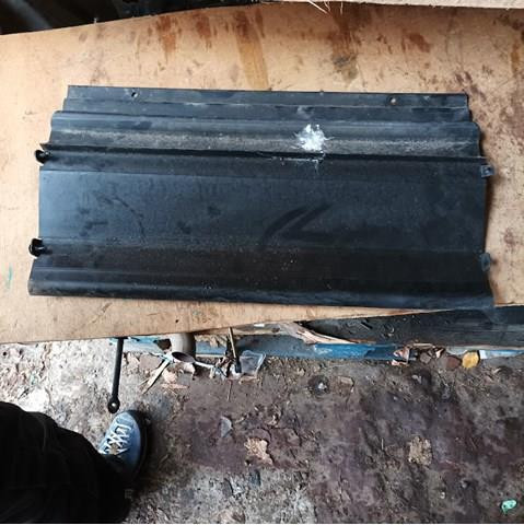 68161378AA Дефлектор радиатора нижний на Jeep Cherokee Коломыя - изображение 1