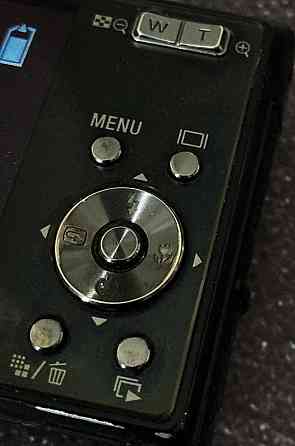 Sony Cyber-shot DSC-T30 — aesthetic CCD камера, slim формат. Харків