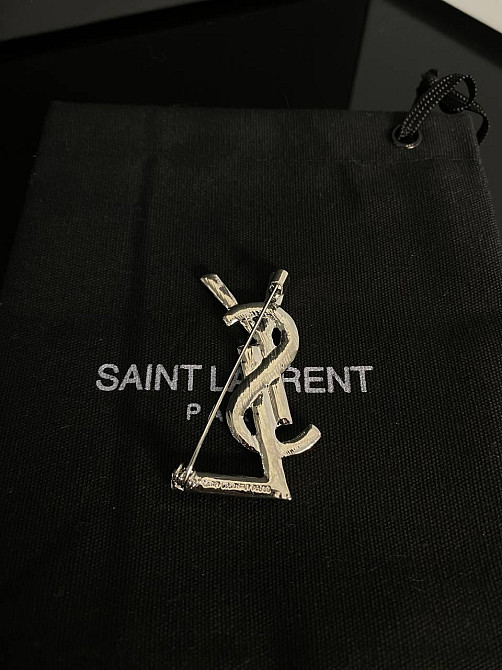 Брендовая брошь Cен Лоран / Saint Laurent, покрытие серебро 925 Одесса - изображение 4