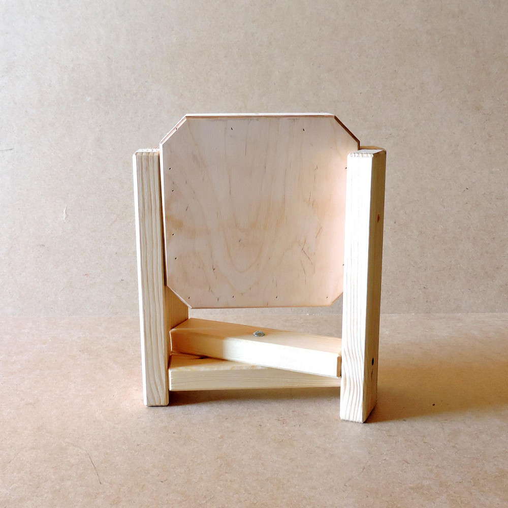 Подставка для цветов 