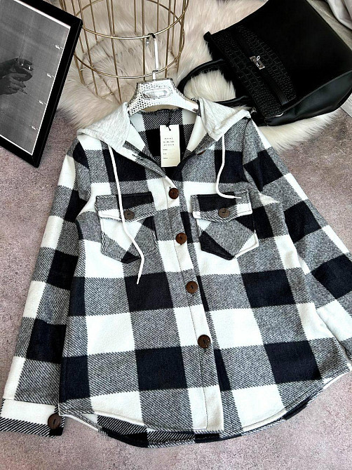 Женская теплая оверсайз рубашка с капюшоном турецкий двусторонний флис Полар Серый, 48/52 Одесса - изображение 9