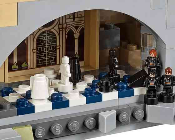 Конструктор Гаррі Поттер Замок Гоґвардс + підсвітка, 6020 деталей. Київ