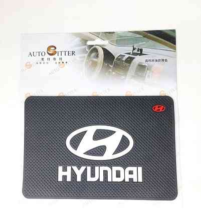 Килимок на антиковзкий панель Hyunday Вінниця