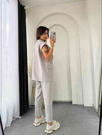 Жіночий базовий брючний костюм-двійка: жилет і штани креп костюмка Сірий, 50/52 Одеса