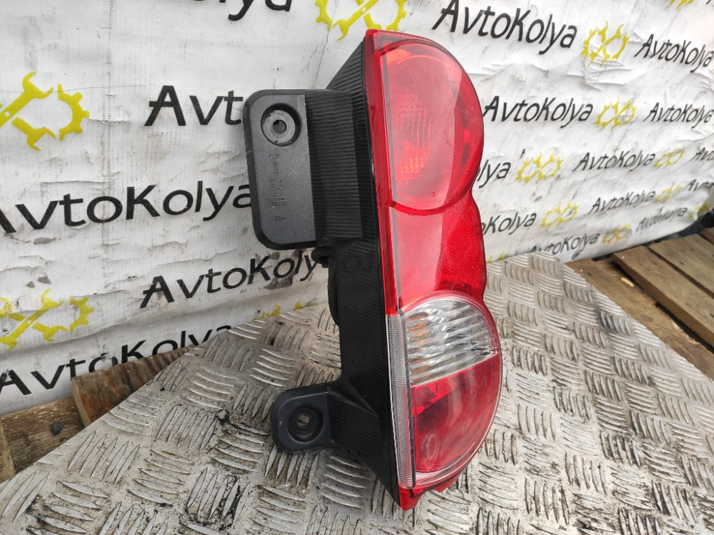 Ліхтар задній правий Nissan NV200 2009-2021 (26550BJ20A) Ковель - фото 2