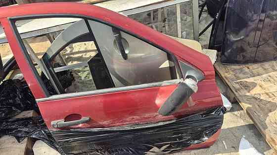 Передня права дверка лада калина Київ