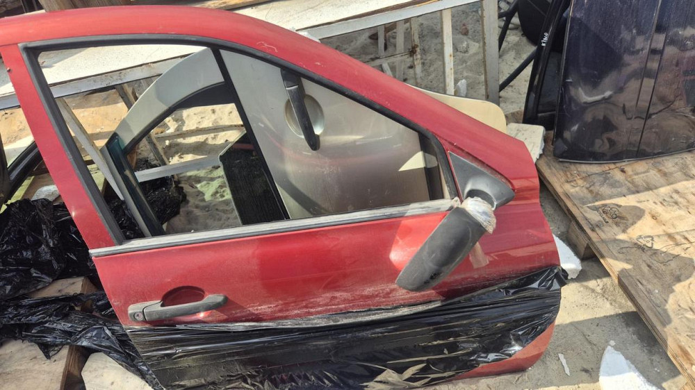 Передня права дверка лада калина Київ - фото 1