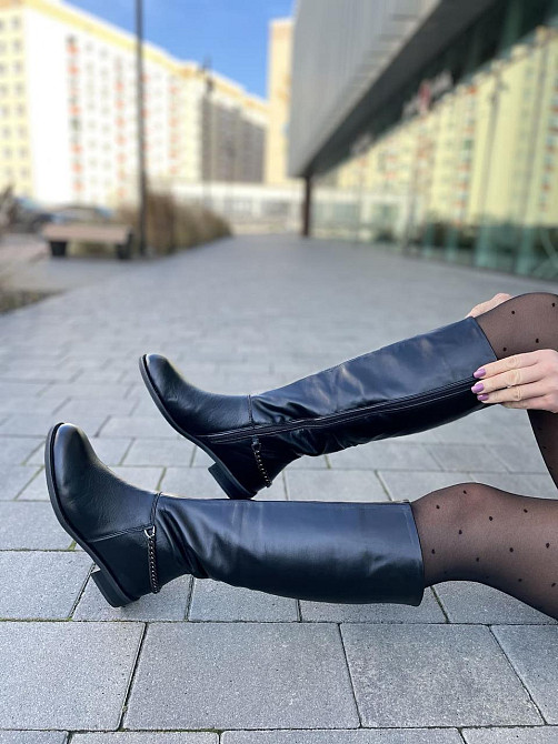 Valiente Чоботи жіночі VALIENTE чорні натуральна шкіра высота 40см обхват 38см размер 40р. (405 Коломыя - изображение 4