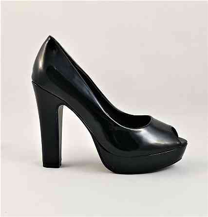 Жіночі Туфлі на Кабуці Лакові моделі (розміри: 35,36,38) - 02-1 Дніпро